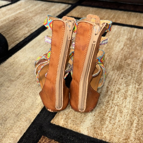 Girls sandals - Picture 2 of 2